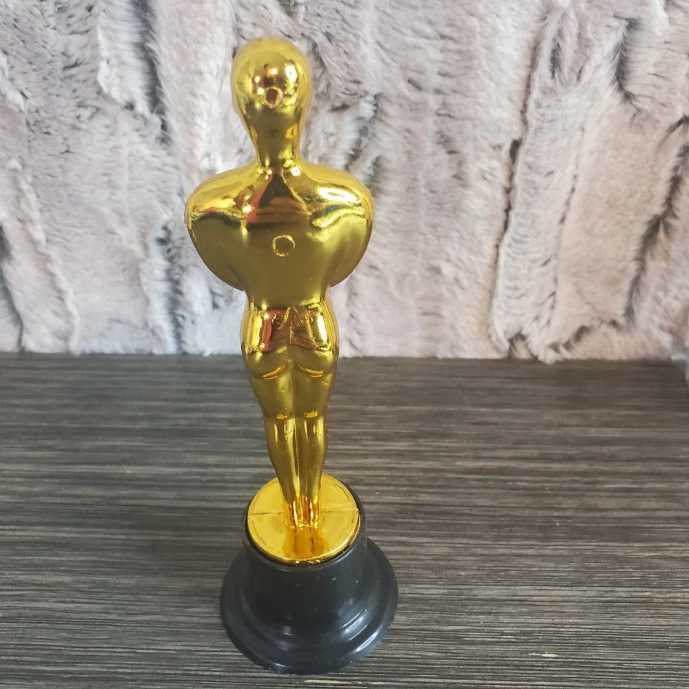 Novelty Plastic Movie Award Gold Prize Statue 6